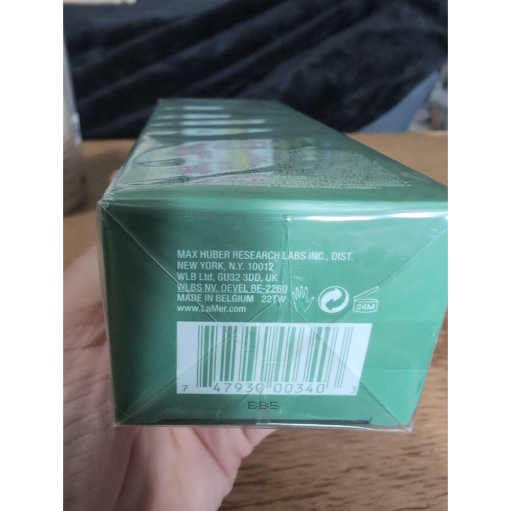 La Mer The Hand Treatment Anti Age Cream - 3.4oz - Picture 6 of 6